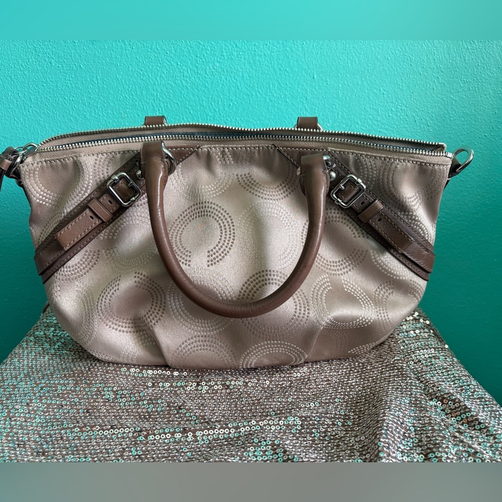 Coach Beige and Brown Women's Handbag - Picture 3 of 8